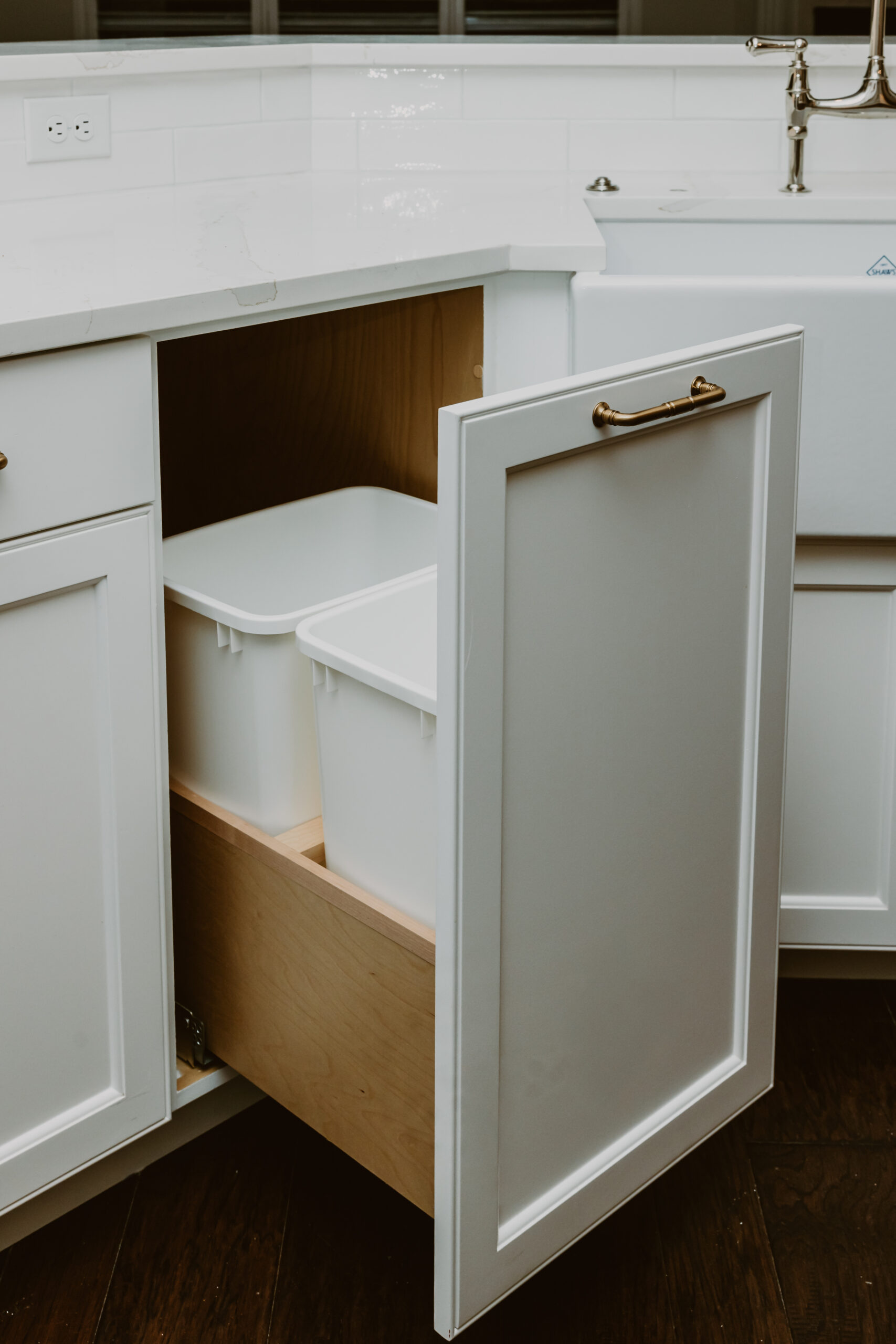 Pull Out Kitchen Trash Can with Soft Close Hardware Pull Out Kitchen Trash Can with Soft Close Hardware