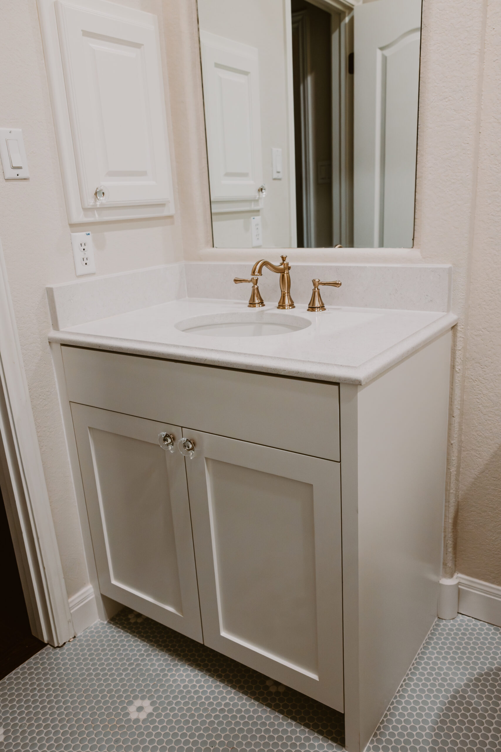 White Bathroom Vanity Featuring Frameless Cabinets and Soft Close Hardware Bathroom Vanity, Frameless Cabinets, Soft Close Hardware